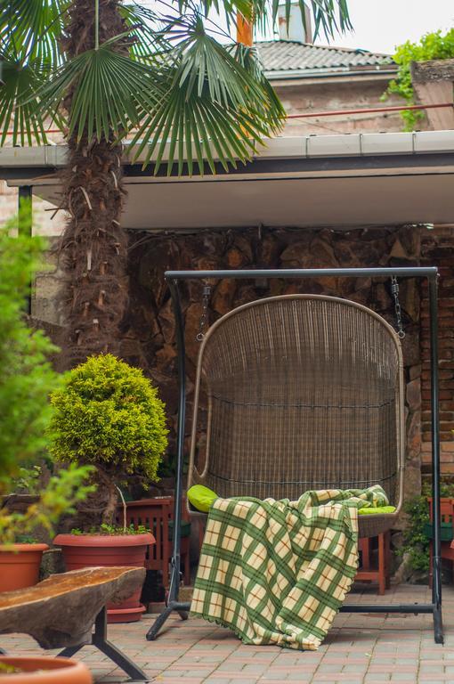 Hotel Phaliashvili Батуми Екстериор снимка